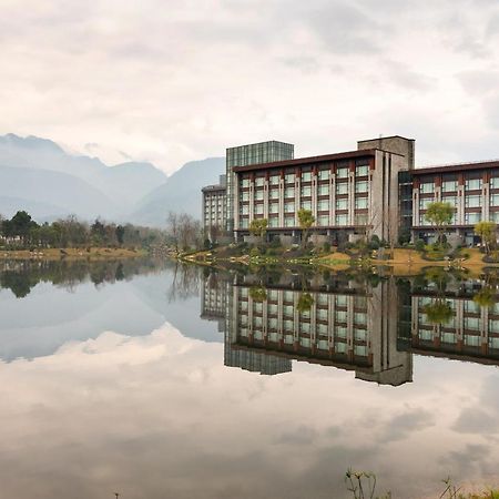 Le Meridien Emei Mountain Resort Эмэйшань Экстерьер фото