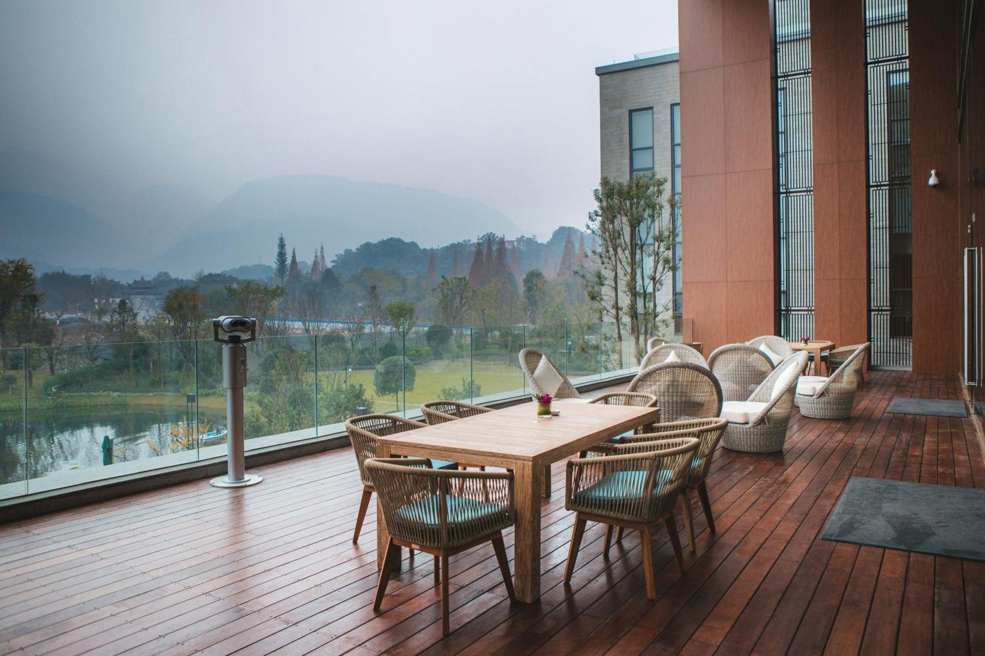 Le Meridien Emei Mountain Resort Эмэйшань Экстерьер фото